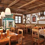 Hotel Maximilian 4*