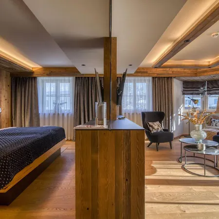 Hotel Maximilian 4*