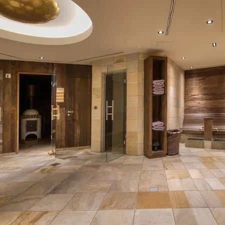 マクシミリアン ホテル オーバーアマーガウ