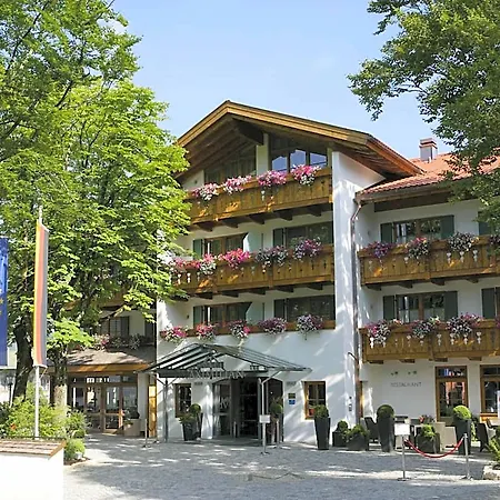 Maximilian Szálloda Oberammergau