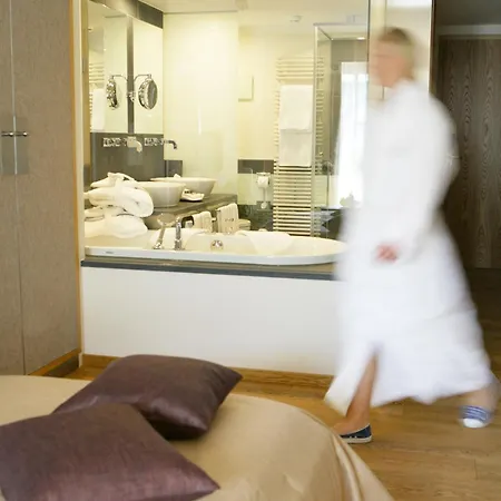 ホテル マクシミリアン 4*