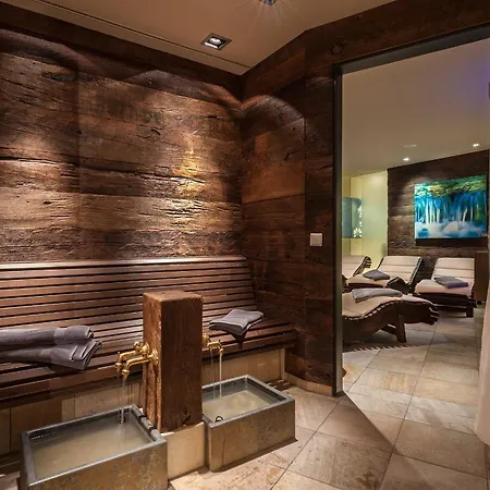 マクシミリアン ホテル オーバーアマーガウ